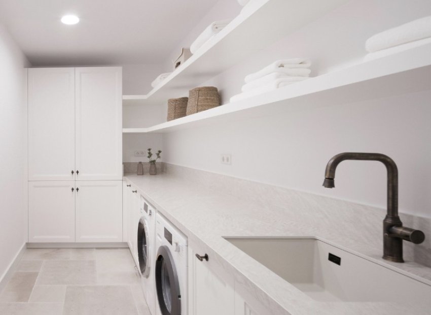 Reventa - Villa - Marbella - Nueva Andalucía