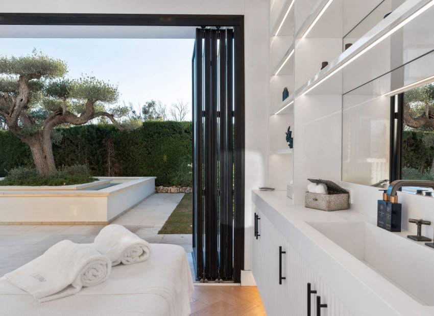 Reventa - Villa - Marbella - Nueva Andalucía