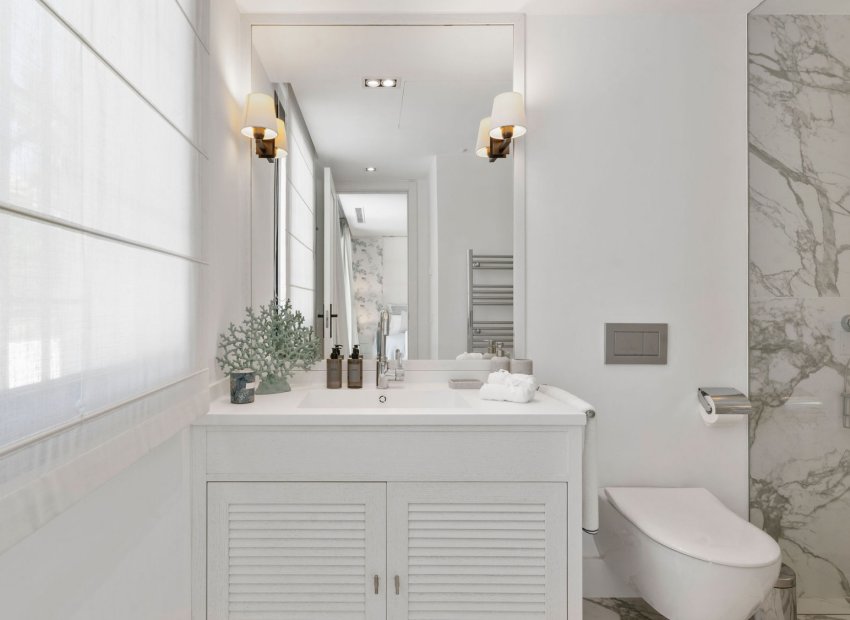 Reventa - Villa - Marbella - Nueva Andalucía