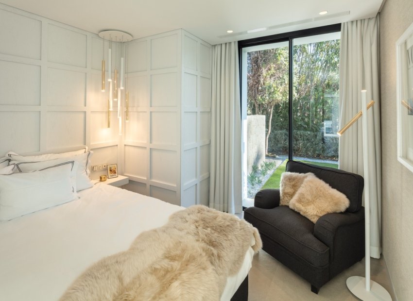 Reventa - Villa - Marbella - Nueva Andalucía