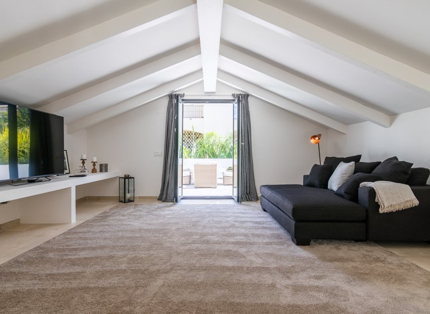 Reventa - Villa - Marbella - Nueva Andalucía