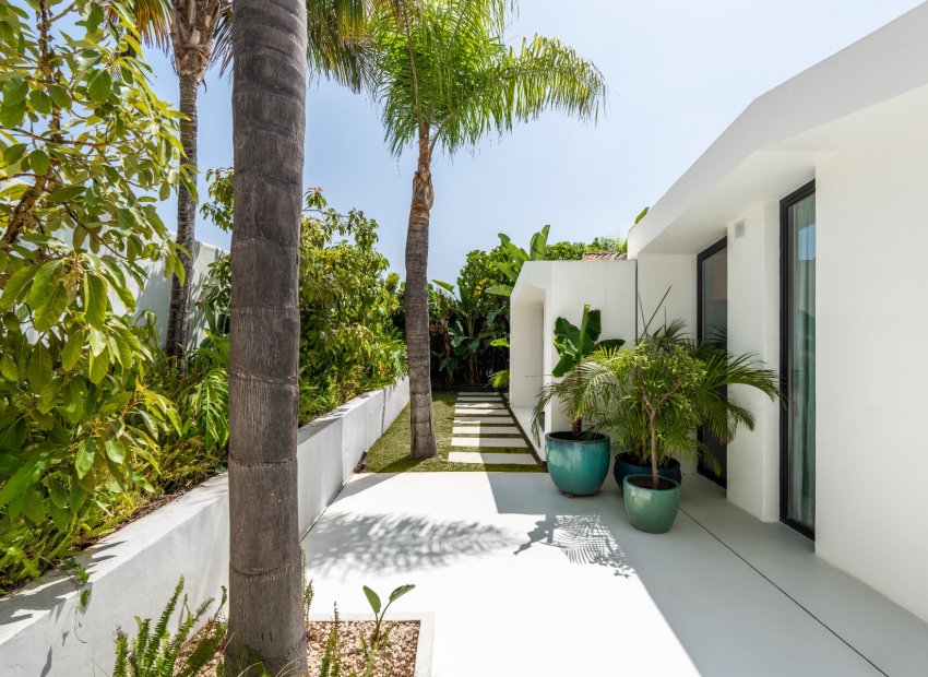 Reventa - Villa - Marbella - Nueva Andalucía