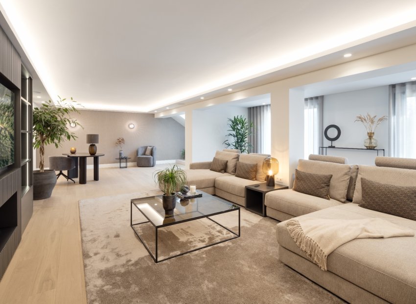 Reventa - Villa - Marbella - Nueva Andalucía