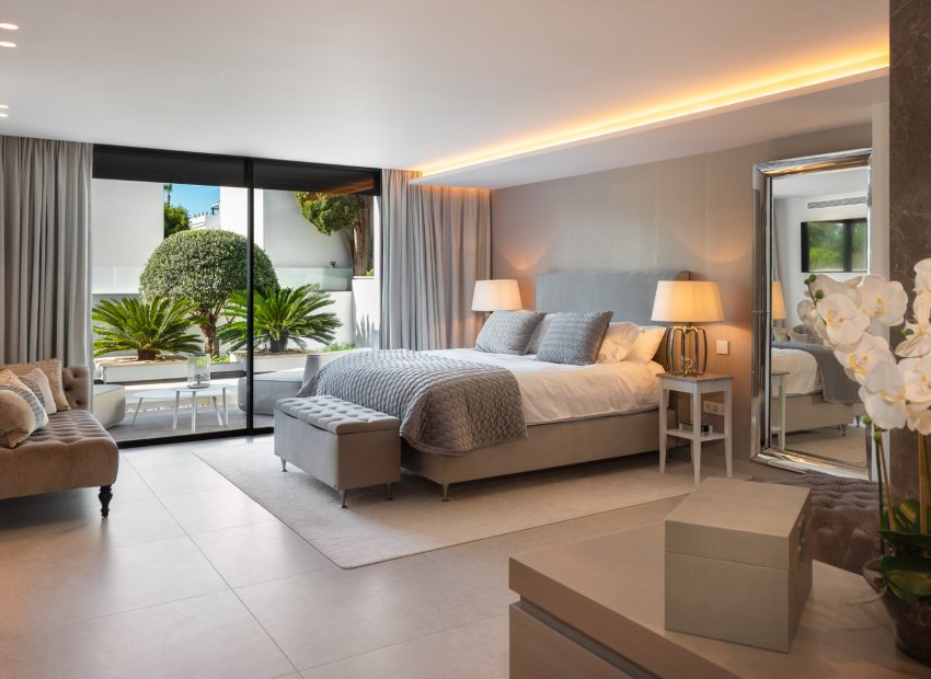 Reventa - Villa - Marbella - Nueva Andalucía