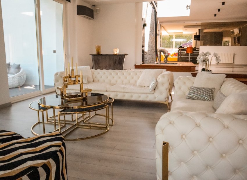 Reventa - Villa - Marbella - Nueva Andalucía