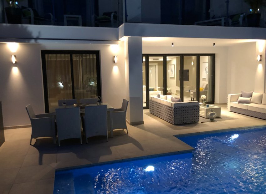 Reventa - Villa - Marbella - San Pedro Alcántara