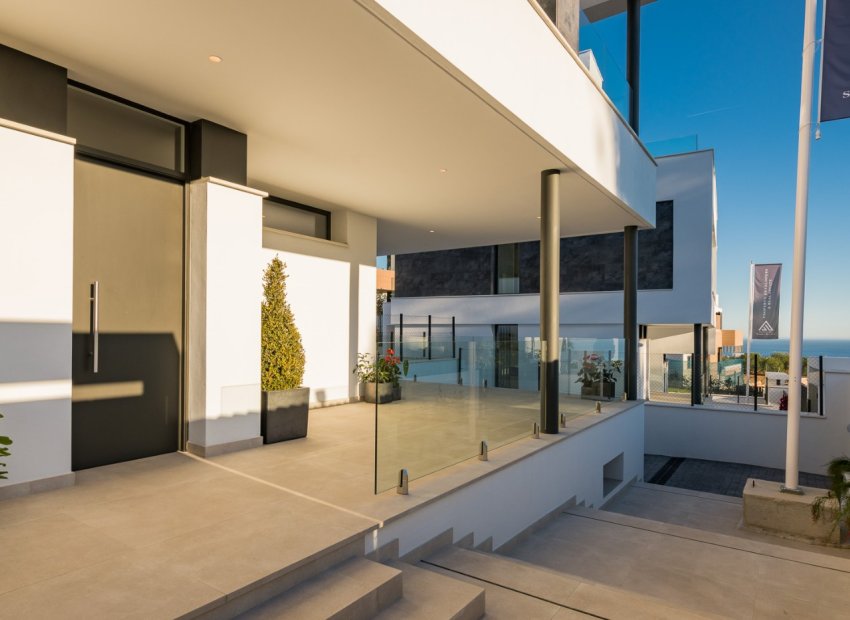 Reventa - Villa - Marbella - Sierra Blanca