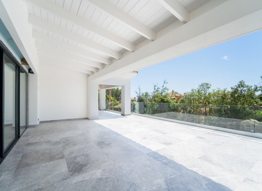 Reventa - Villa - Marbella - Sierra Blanca