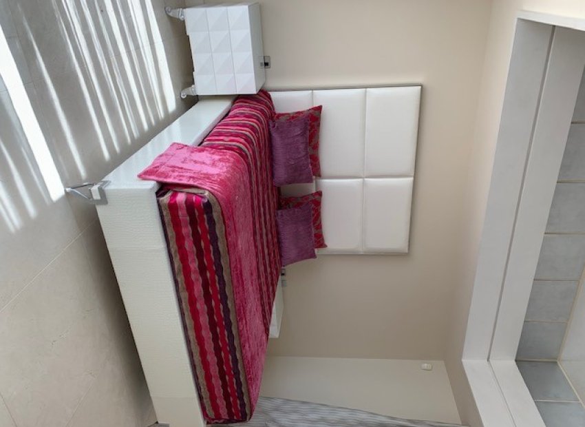 Reventa - Villa - Marbella - Sierra Blanca