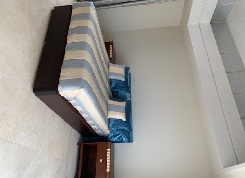 Reventa - Villa - Marbella - Sierra Blanca