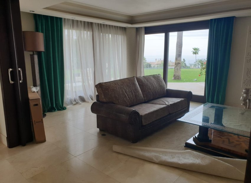 Reventa - Villa - Marbella - Sierra Blanca