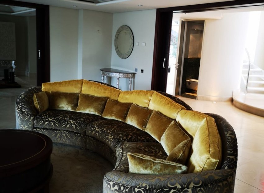 Reventa - Villa - Marbella - Sierra Blanca