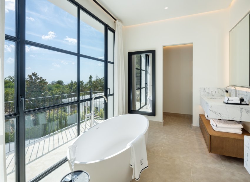 Reventa - Villa - Marbella - Sierra Blanca