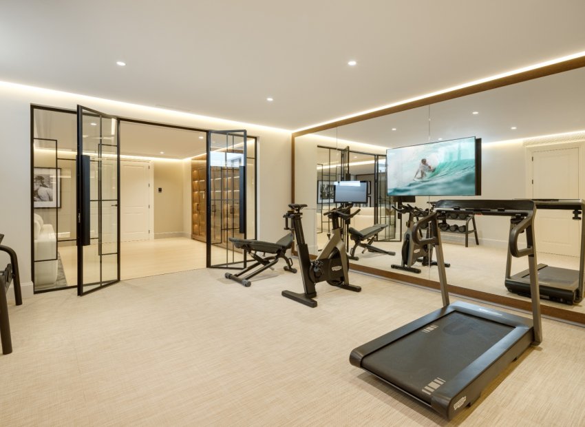 Reventa - Villa - Marbella - Sierra Blanca