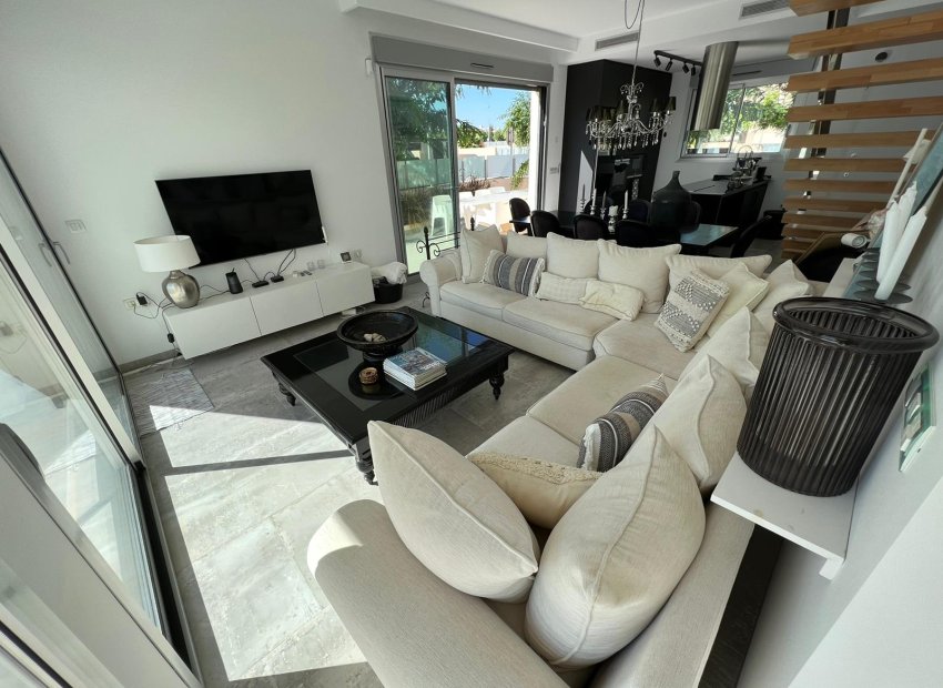 Reventa - Villa - Mil Palmeras - Costa Blanca Sur