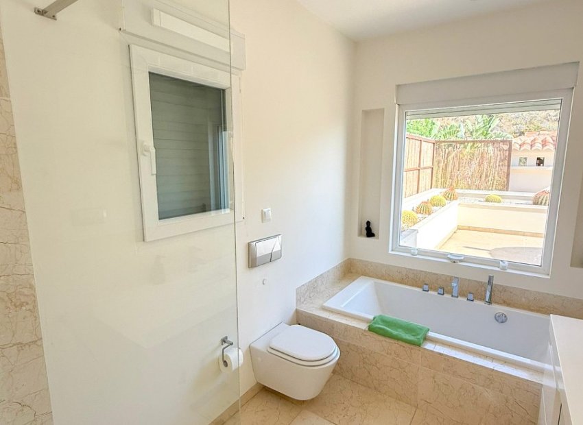 Reventa - Villa - Moraira - El Portet