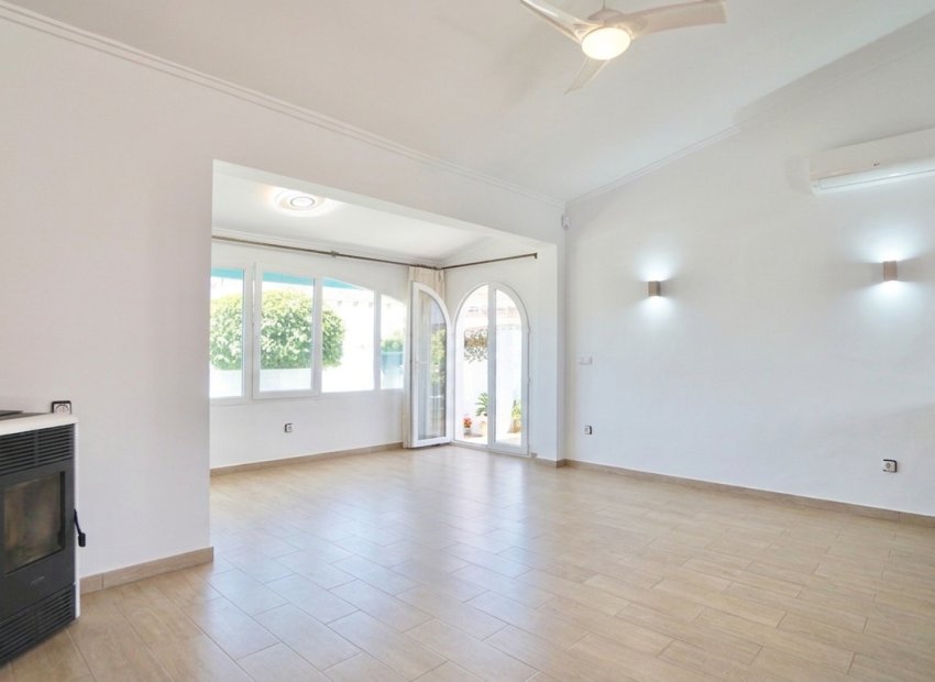 Reventa - Villa - Moraira - La Sabatera