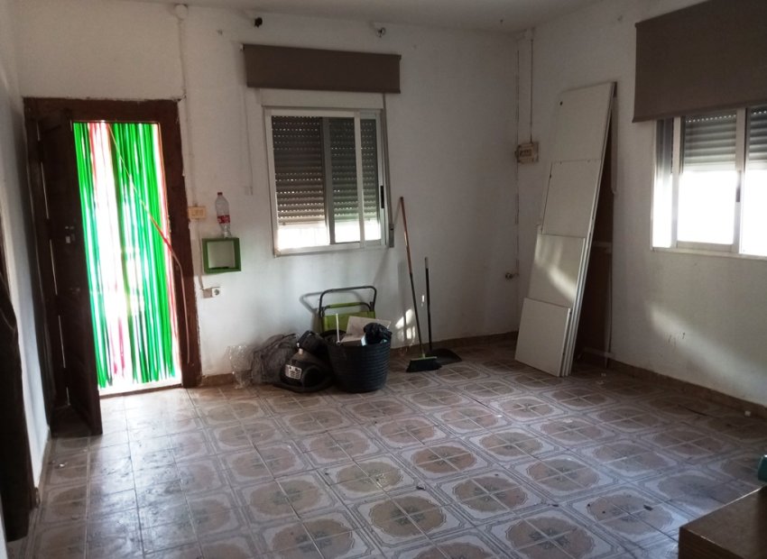 Reventa - Villa - Oliva