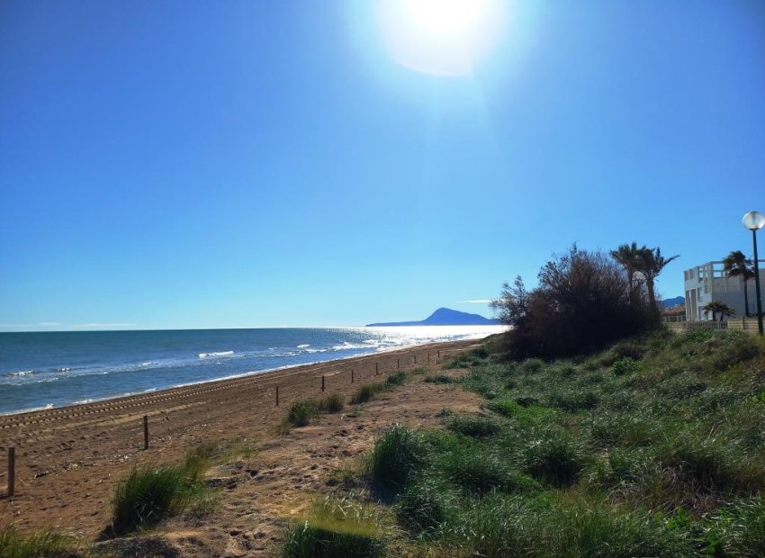 Reventa - Villa - Oliva