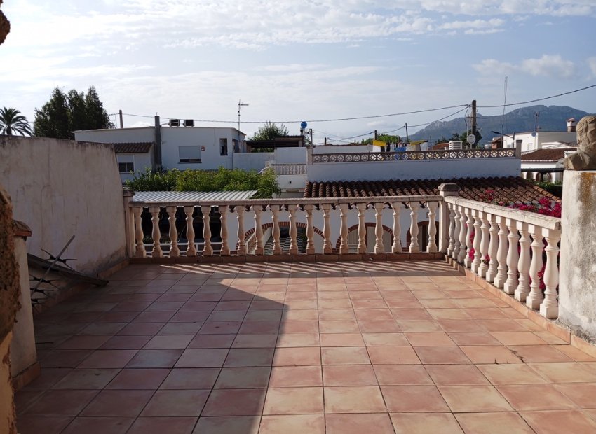 Reventa - Villa - Oliva
