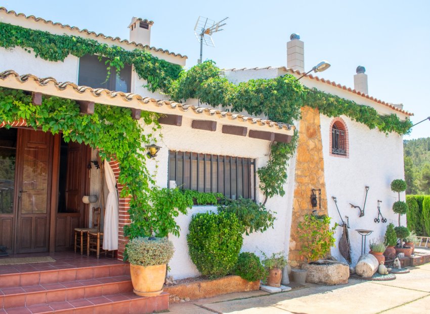 Reventa - Villa - Onil