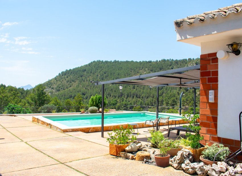 Reventa - Villa - Onil