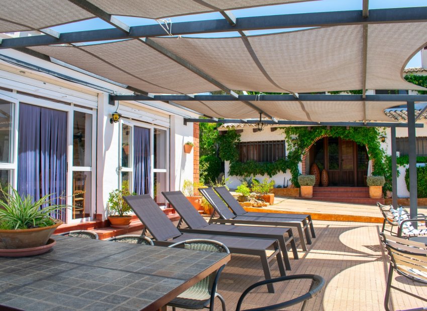 Reventa - Villa - Onil