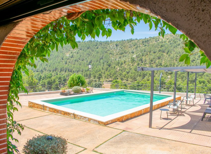 Reventa - Villa - Onil