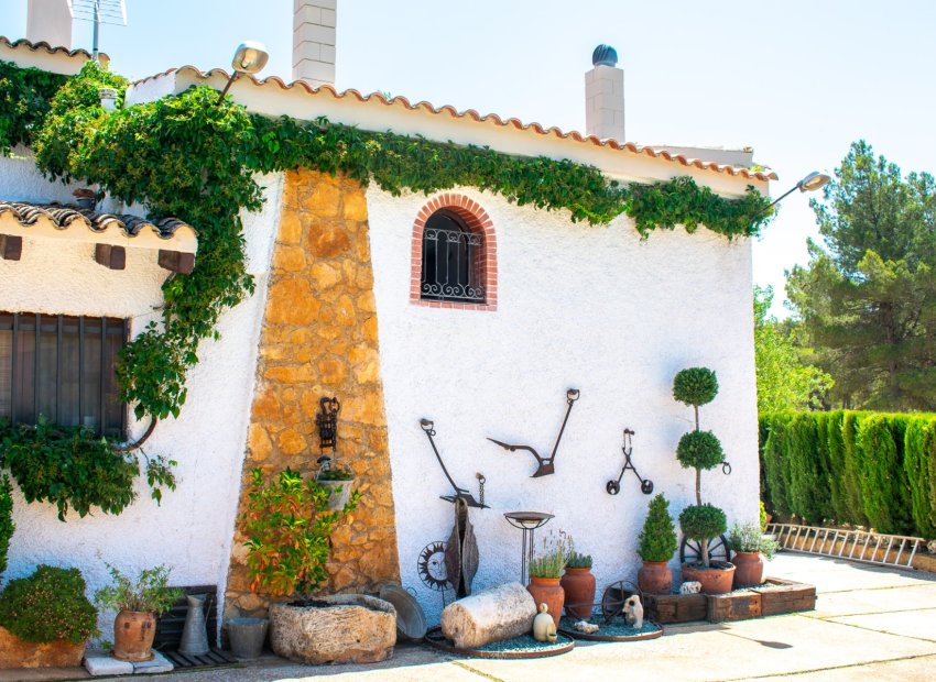 Reventa - Villa - Onil