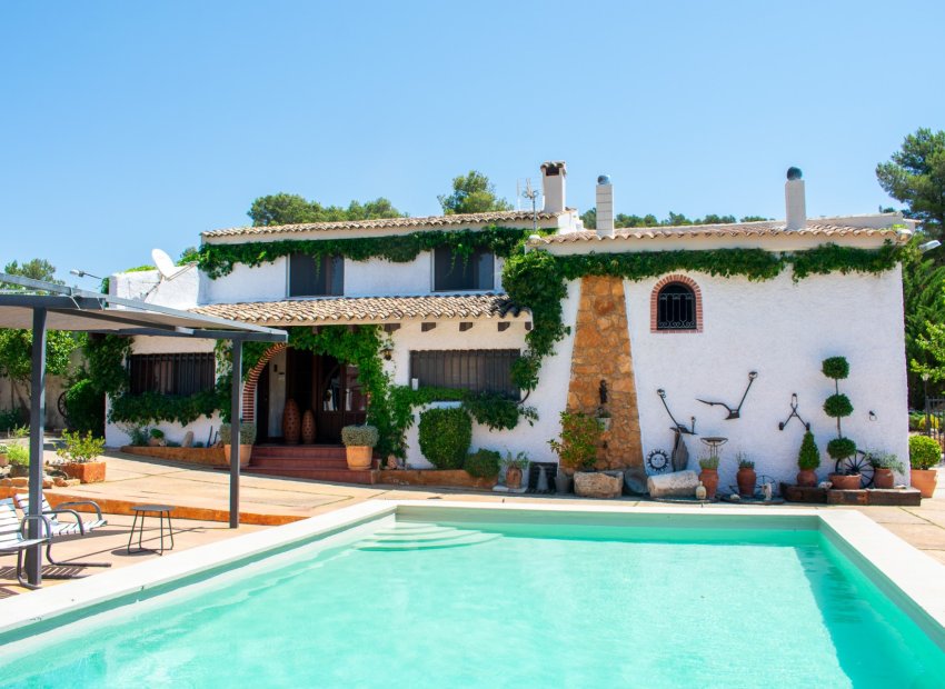 Reventa - Villa - Onil