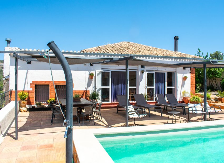 Reventa - Villa - Onil