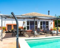 Reventa - Villa - Onil