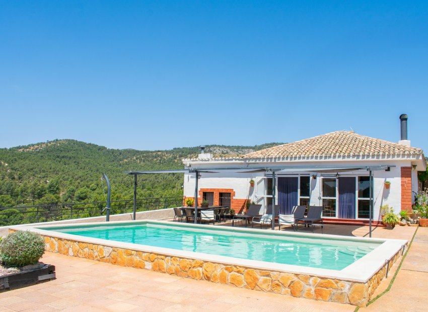 Reventa - Villa - Onil