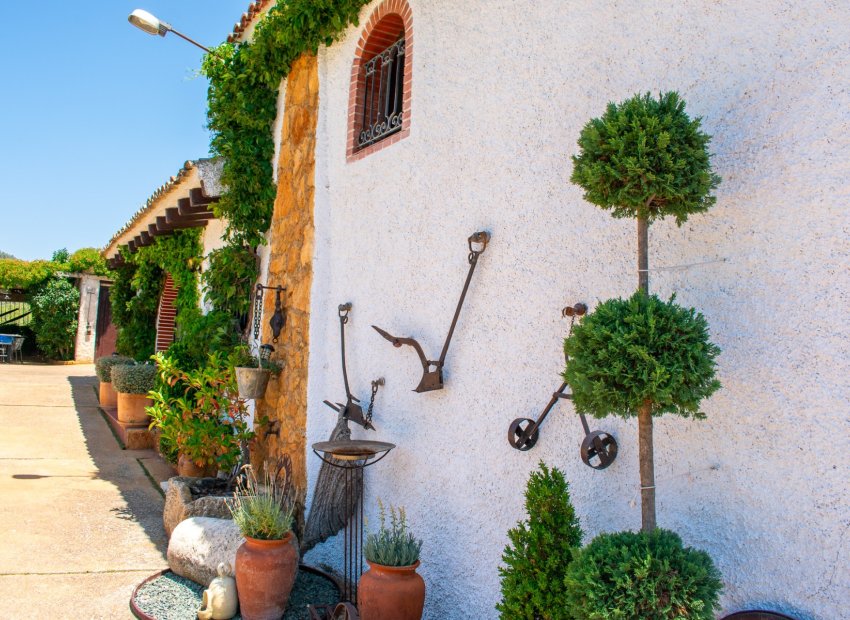 Reventa - Villa - Onil