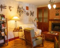 Reventa - Villa - Onil