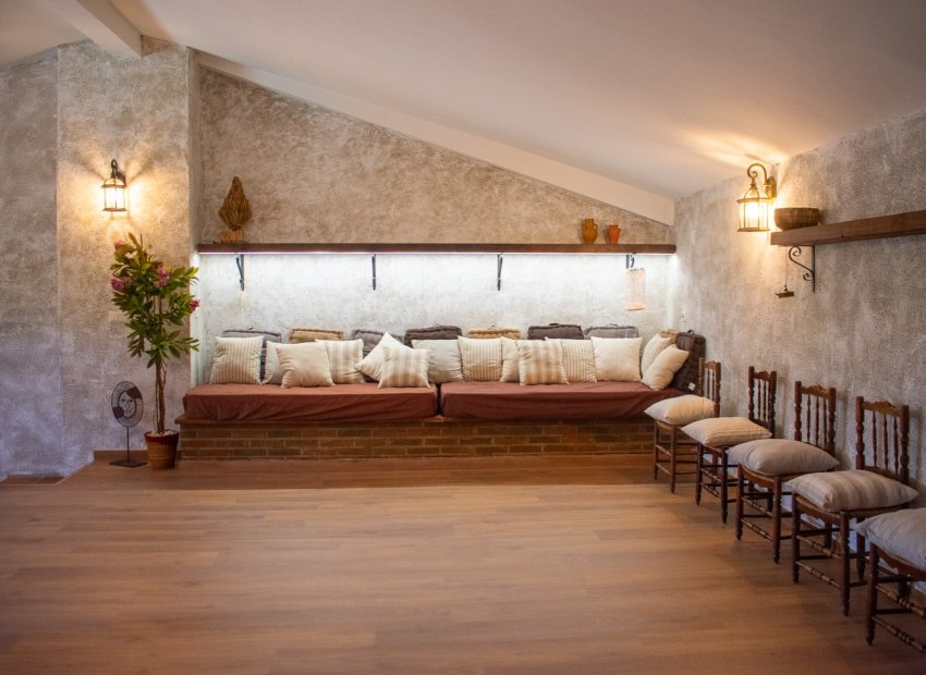 Reventa - Villa - Onil