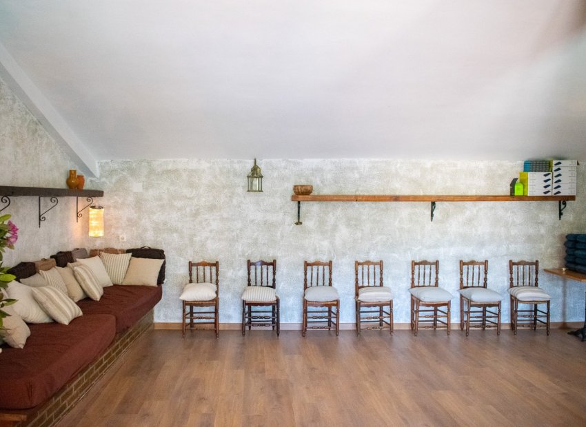 Reventa - Villa - Onil