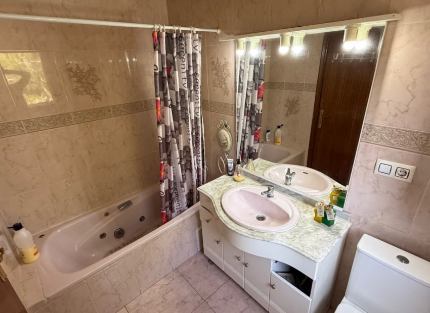 Reventa - Villa - Orihuela - Costa Blanca