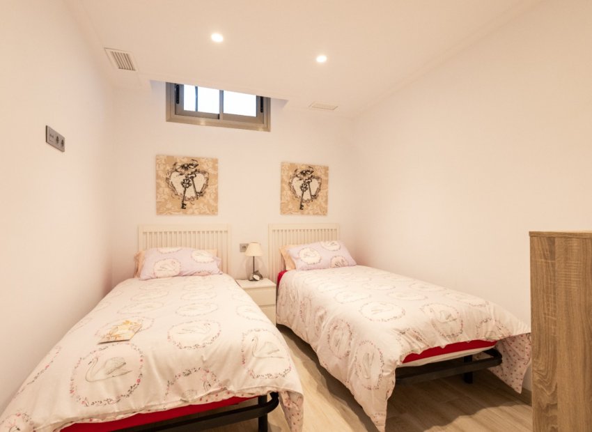 Reventa - Villa - Orihuela - Costa Blanca