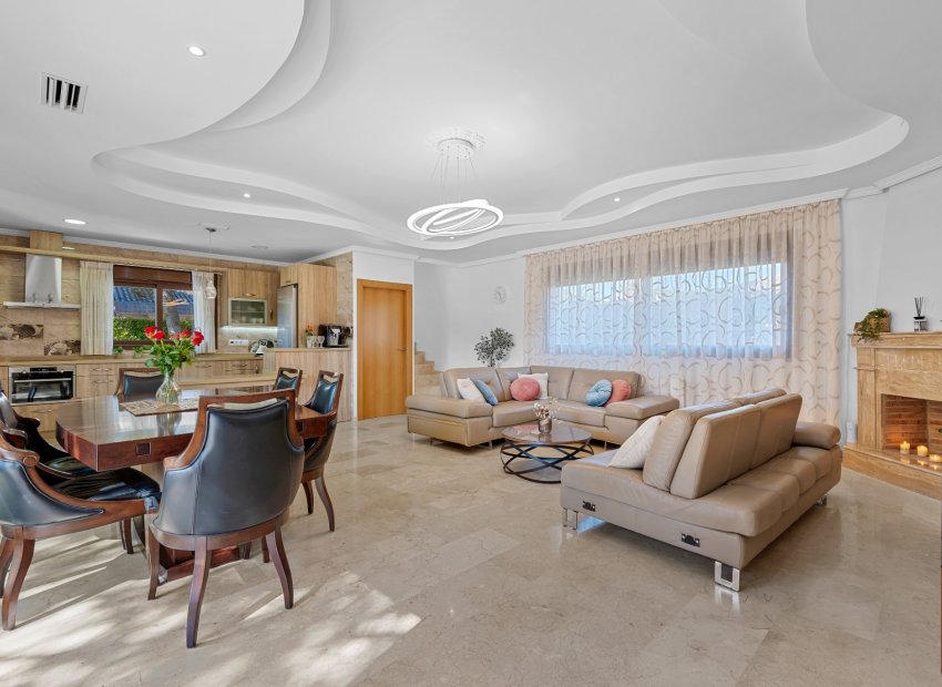 Reventa - Villa - Orihuela Costa - Dehesa de campoamor