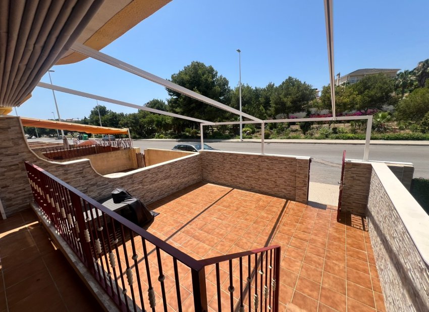 Reventa - Villa - Orihuela Costa - La Zenia