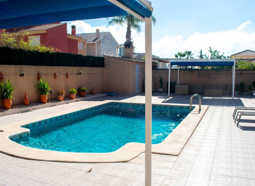 Reventa - Villa - Orihuela Costa - La Zenia