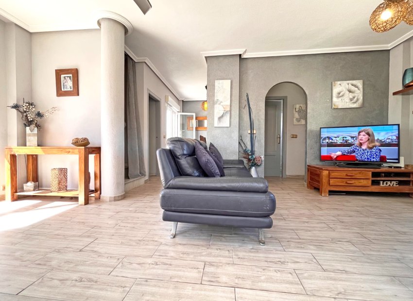 Reventa - Villa - Orihuela Costa - La Zenia