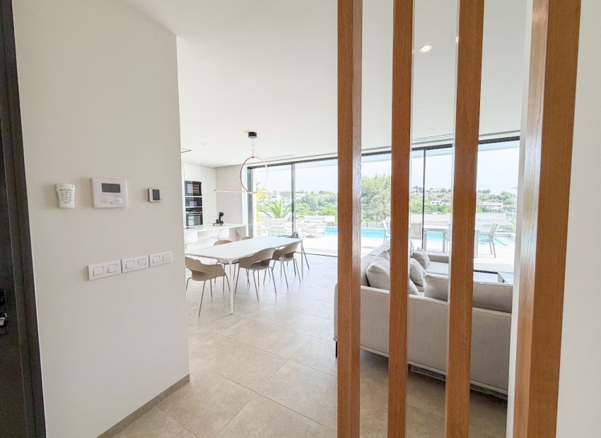 Reventa - Villa - Orihuela Costa - Las Colinas golf