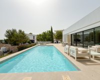Reventa - Villa - Orihuela Costa - Las Colinas golf