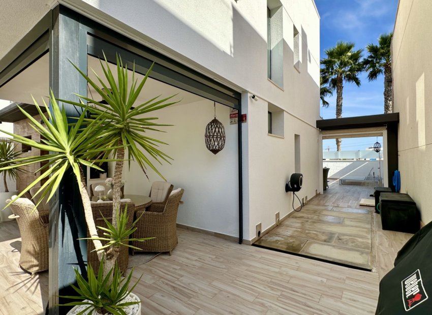 Reventa - Villa - Orihuela Costa - Lomas De Cabo Roig