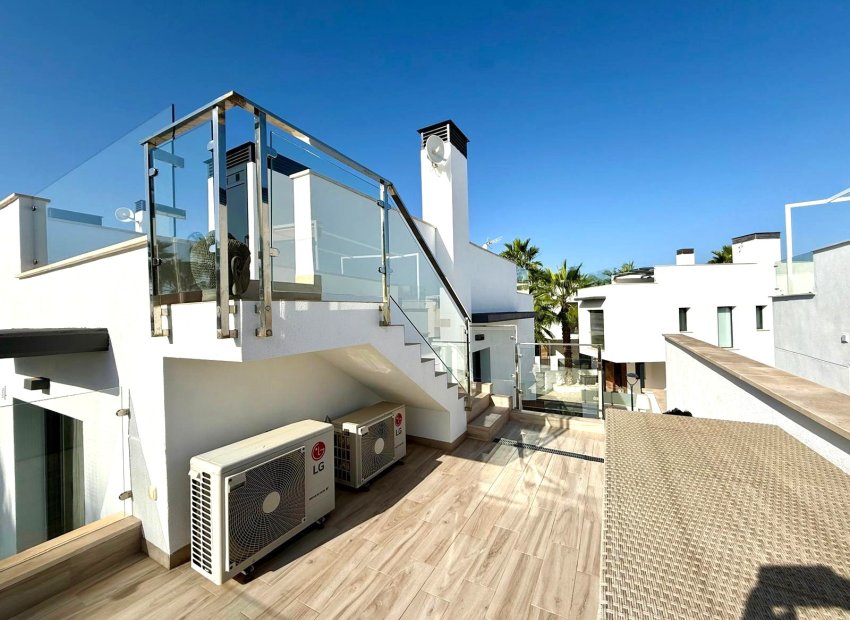 Reventa - Villa - Orihuela Costa - Lomas De Cabo Roig