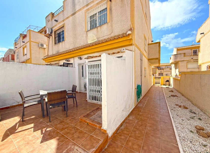 Reventa - Villa - Orihuela Costa - Los Altos
