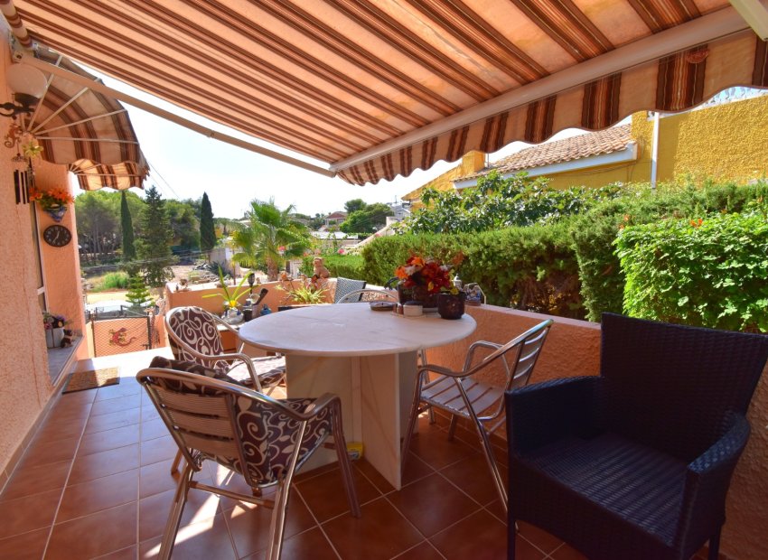 Reventa - Villa - Orihuela Costa - Los Balcones