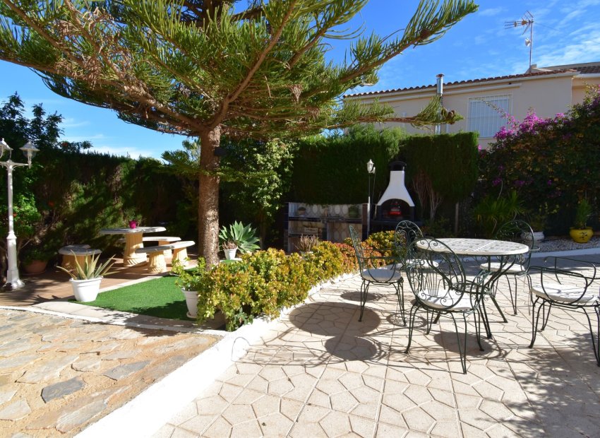 Reventa - Villa - Orihuela Costa - Los Balcones